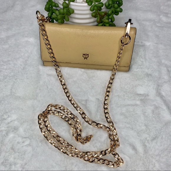 MCM Long Ivana Bloom Trifold Wallet on Chain (WOC) - Picture 2 of 12